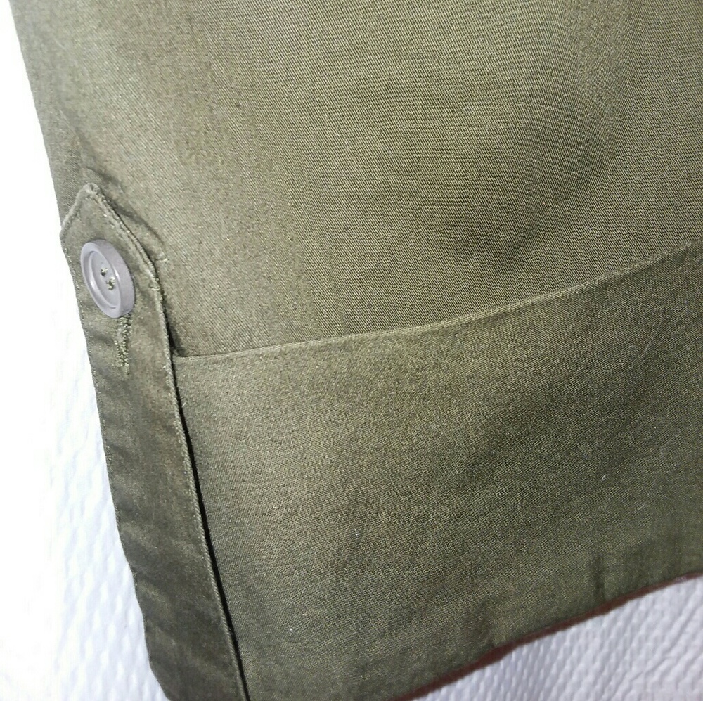 Inc Capris - image 4